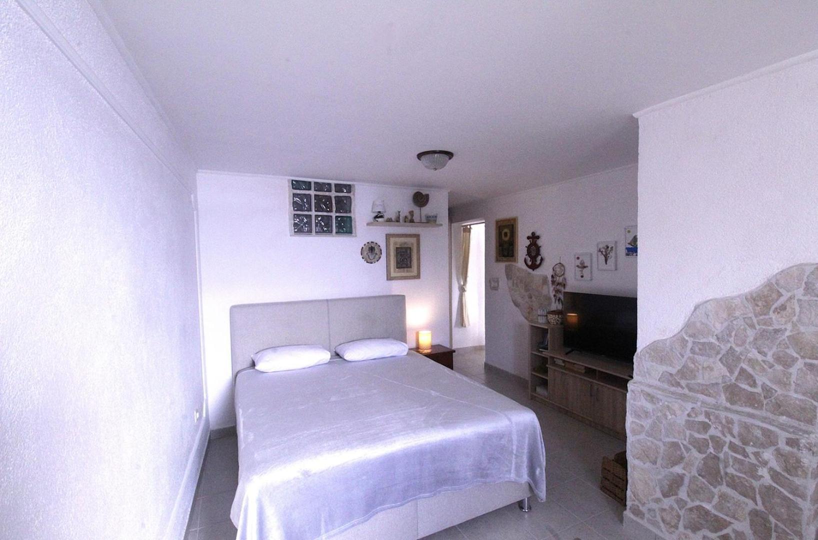 Lovely Apartment Es Umag Eksteriør bilde
