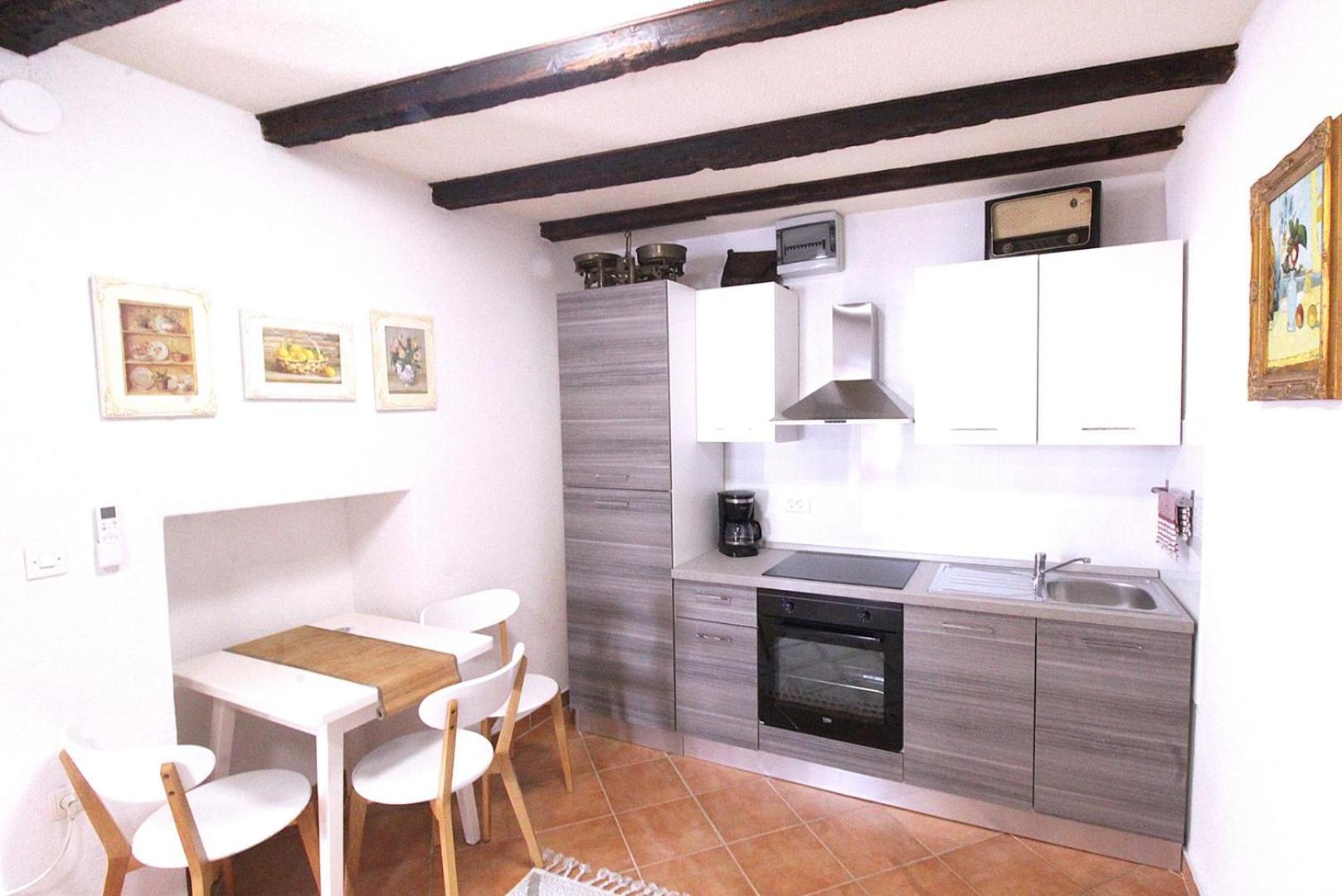 Lovely Apartment Es Umag Eksteriør bilde